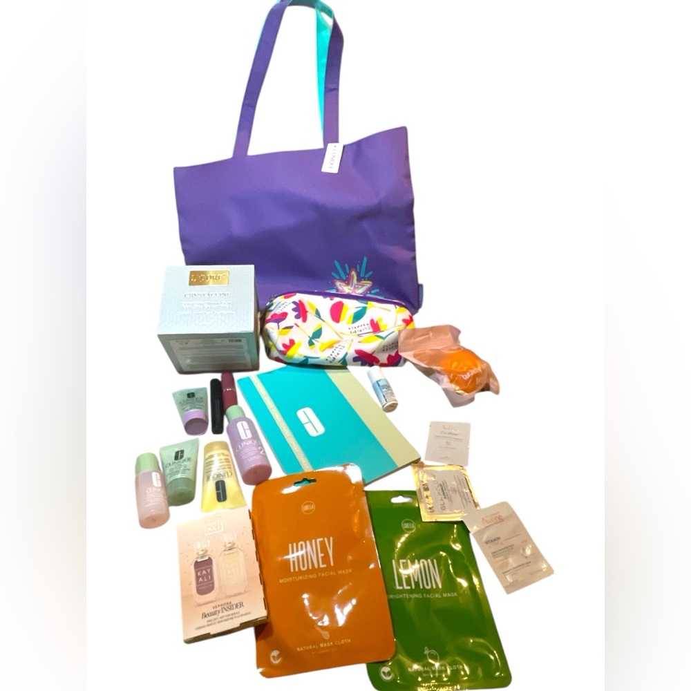 Luxury Beauty Bundle Kay Ali– L’Core Paris, Clinique, & More (19 pcs) - Picture 2 of 7